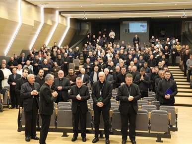 /A/2025/11/20251117/Svećenički dan/Imenovanje novih biskupa (18).JPG