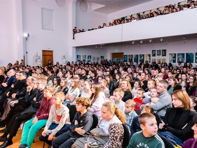 /A/2025/11/A/251031-Holywin (37).jpg