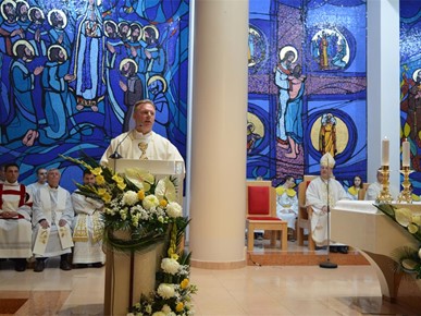 /A/2025/11/A/Biskup Šaško predvodio slavlje župne svetkovine Svih svetih u Sesvetama (12).JPG