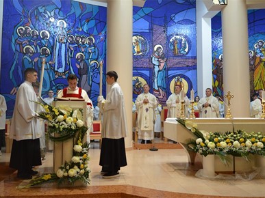 /A/2025/11/A/Biskup Šaško predvodio slavlje župne svetkovine Svih svetih u Sesvetama (5).JPG