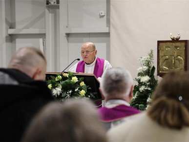 /A/2025/11/A/Slavljena misa za pokojne katedralne služitelje (7).JPG