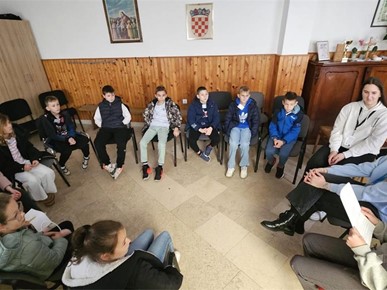 /A/2025/11/B/Održan oratorij Biblijskih četrdeset u Župi sv. Anastazije u Samoboru (5).jpg