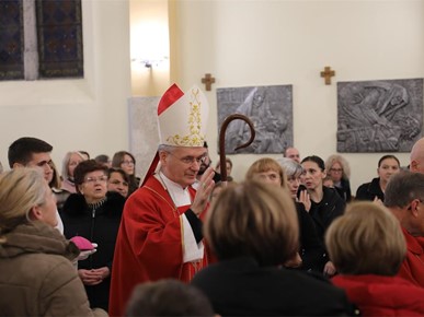 /A/2025/11/C/Župnu svetkovinu sv. Nikole Tavelića u Kustošiji predvodio nadbiskup Dražen Kutleša (34).JPG