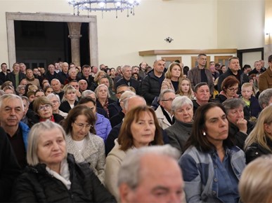 /A/2025/11/C/Župnu svetkovinu sv. Nikole Tavelića u Kustošiji predvodio nadbiskup Dražen Kutleša (4).JPG