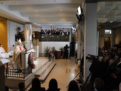 /A/2025/11/E/Kardinal Bozanić predvodio misno slavlje svetkovine Krista Kralja (17).JPG