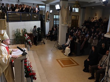 /A/2025/11/E/Kardinal Bozanić predvodio misno slavlje svetkovine Krista Kralja (18).JPG