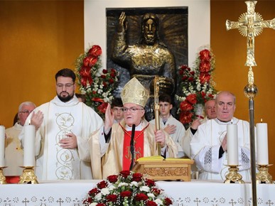 /A/2025/11/E/Kardinal Bozanić predvodio misno slavlje svetkovine Krista Kralja (25).JPG