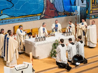 /A/2025/11/F/Održano prvo hodočašće umjetnika svetom Josipu (7).jpg