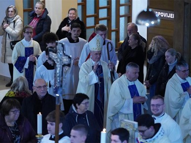 /A/2025/11/F/Održano prvo hodočašće umjetnika svetom Josipu Foto Ante Mateša IKA (26).jpg