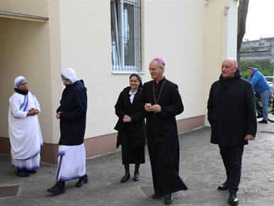 /A/2025/11/Nadbiskup Kutleša - Svjetski dan siromaha/251116 Svjetski dan siromaha Jukiceva (1).JPG