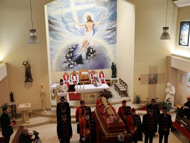 /A/2025/11/Prijenos relikvija/Relikvije bl. Alojzija Stepinca u Kerestincu (10).jpg