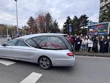 /A/2025/11/Prijenos relikvija/Relikvije u Župi Svete Obitelji (3).jpg