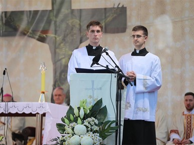 /A/2025/11/Svi sveti na Mirogoju/251101 Svi sveti (16).JPG