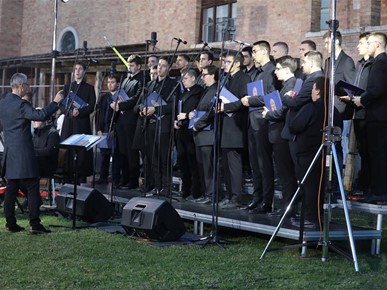 /A/2025/11/Svi sveti na Mirogoju/251101 Svi sveti_Mirogoj (32).JPG