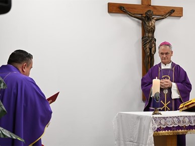 /A/2025/12/A/Nadbiskup Kutleša slavio misu zornicu u Međubiskupijskom sjemeništu na Šalati (9).jpg