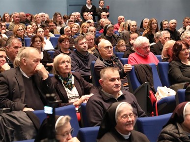 /A/2025/12/B/251203 Predstavljanje knjiga (16).JPG