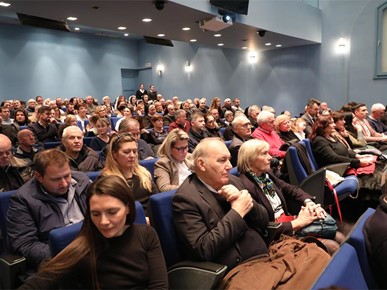 /A/2025/12/B/251203 Predstavljanje knjiga (20).JPG