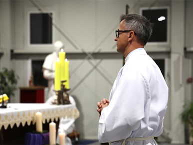 /A/2025/12/B/Devet kandidata Zagrebačke nadbiskupije za trajni đakonat postavljeno u službu lektora (10).JPG