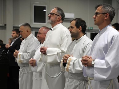 /A/2025/12/B/Devet kandidata Zagrebačke nadbiskupije za trajni đakonat postavljeno u službu lektora (2).JPG