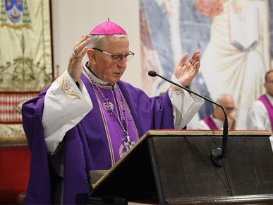 /A/2025/12/B/Devet kandidata Zagrebačke nadbiskupije za trajni đakonat postavljeno u službu lektora (33).JPG