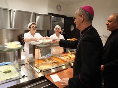 /A/2025/12/C/Blagoslov i otvorenje studentskog restorana na HKS-u (26).JPG