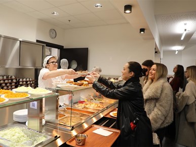 /A/2025/12/C/Blagoslov i otvorenje studentskog restorana na HKS-u (31).JPG