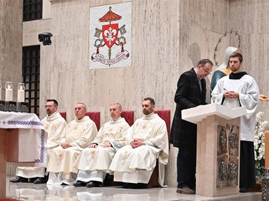 /A/2025/12/D/Kardinal Bozanić predslavio euharistijsko slavlje na Svetom Duhu na svetkovinu Bezgrešnog začeća BDM (5).JPG