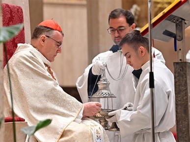 /A/2025/12/D/Kardinal Bozanić predslavio euharistijsko slavlje na Svetom Duhu na svetkovinu Bezgrešnog začeća BDM (8).JPG