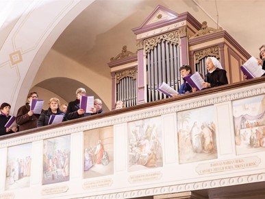 /A/2025/12/E/Mons. Lingua predvodio misu u Krašiću (8).jpeg