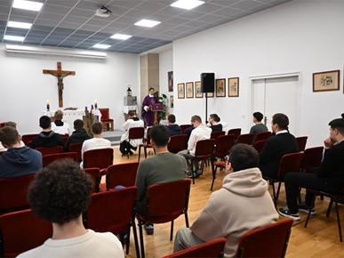 /A/2025/12/E/U šalatskom sjemeništu održana duhovna obnova i Vikend u Sjemeništu (8).jpg