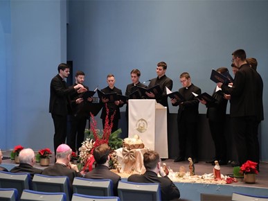 /A/2025/12/F/251218 Predbožićni susret svećenika i redovnika s nadbiskupom Kutlešom (16).JPG