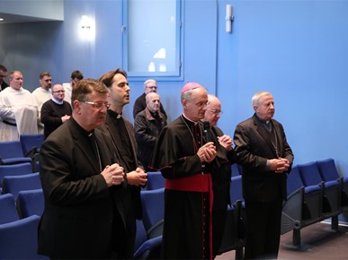 /A/2025/12/F/251218 Predbožićni susret svećenika i redovnika s nadbiskupom Kutlešom (17).JPG