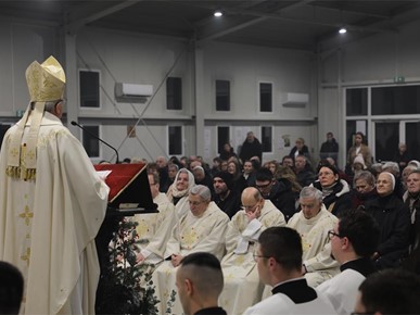 /A/2025/12/G/Kardinal Bozanić predvodio misu zahvalnicu za kraj godine (14).JPG