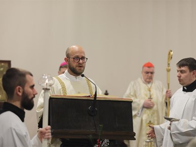 /A/2025/12/G/Kardinal Bozanić predvodio misu zahvalnicu za kraj godine (8).JPG