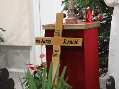 /A/2025/12/Ispraćaj mons Jurja Jerneića/251227 Ispraćaj mons. Jerneića (14).JPG