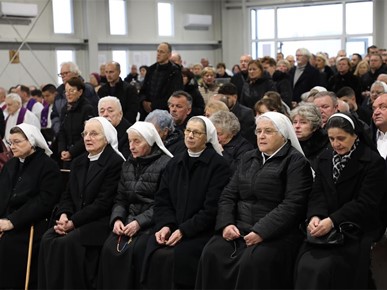 /A/2025/12/Ispraćaj mons Jurja Jerneića/251227 Ispraćaj mons. Jerneića (2).JPG