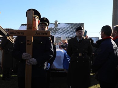 /A/2025/12/Ispraćaj mons Jurja Jerneića/251227 Ispraćaj mons. Jerneića (43).JPG