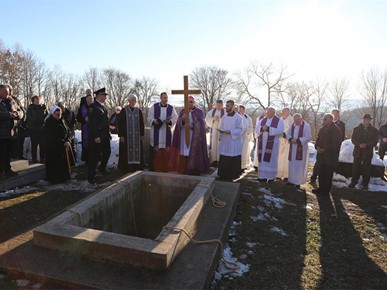 /A/2025/12/Ispraćaj mons Jurja Jerneića/251227 Ispraćaj mons. Jerneića (64).JPG