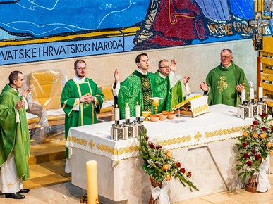 /A/2025/2/A/Peta srijeda Velike pobožnosti u Nacionalnom svetištu sv. Josipa (4).JPG