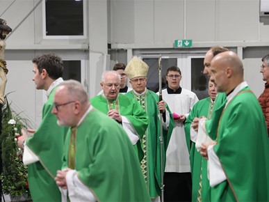 /A/2025/2/B/250208 Biskup Gorski predvodio misno slavlje drugog dana trodnevnice uoči Stepinčeva (1).JPG