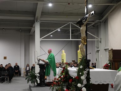 /A/2025/2/B/250208 Biskup Gorski predvodio misno slavlje drugog dana trodnevnice uoči Stepinčeva (13).JPG