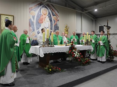 /A/2025/2/B/250208 Biskup Gorski predvodio misno slavlje drugog dana trodnevnice uoči Stepinčeva (15).JPG