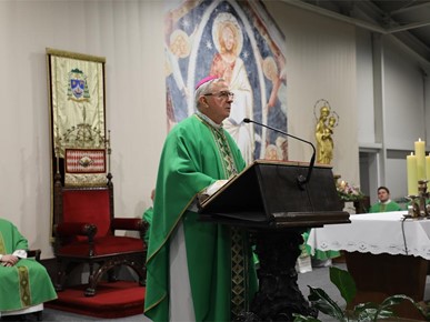 /A/2025/2/B/250208 Biskup Gorski predvodio misno slavlje drugog dana trodnevnice uoči Stepinčeva (6).JPG