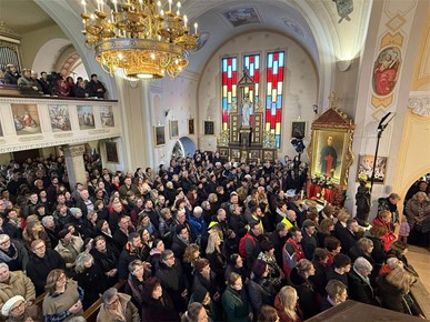 /A/2025/2/B/Osmi dan devetnice uoči Stepinčeva u Krašiću (9).jpg