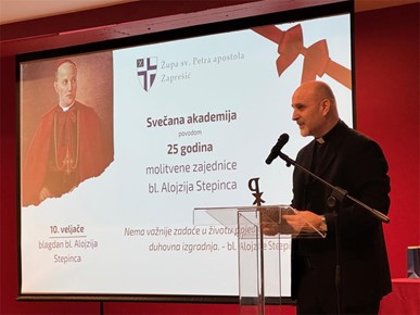 /A/2025/2/C/​Svečanom akademijom i misnim slavljem proslavljeno Stepinčevo u Zaprešiću2025 (6).JPG