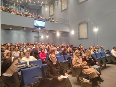 /A/2025/2/D/Održan stručni skup „Vjera, nada i ljubav – alati za izgradnju osobne odgovornosti za stvorenje i stvoreni svijet“ (3).jpg