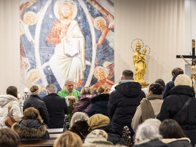 /A/2025/2/D/Proslavljena misa zadušnica za prof. Tomislava Ivančića na zagrebačkom Kaptolu25 (1).jpg