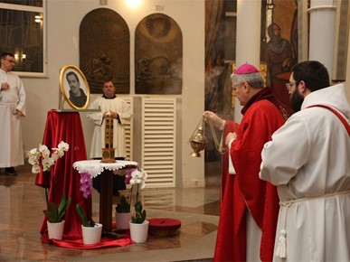 /A/2025/2/D/Sisački biskup predvodio misu na spomendan bl. fra Alojzija Palića u Zagrebu (4).jpg