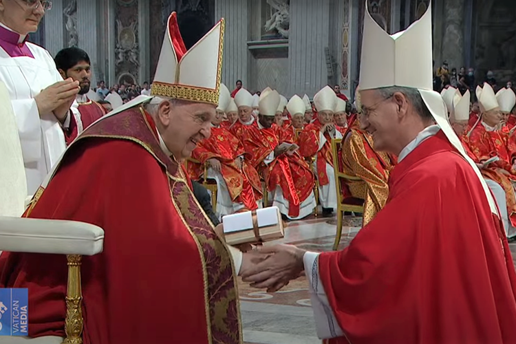 Predsjednik HBK-a nadbiskup Kutleša pozvao vjernike na molitvu za zdravlje pape Franje