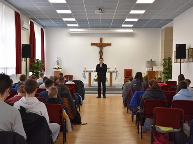 /A/2025/3/A/dekanatski susret 4.jpg